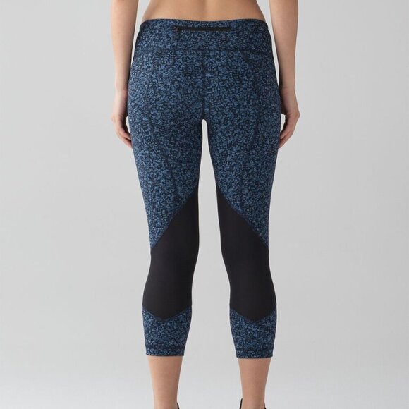 Lululemon Pace Rival Crop 22" Daisy Dust Illuminight Black - Picture 1 of 10